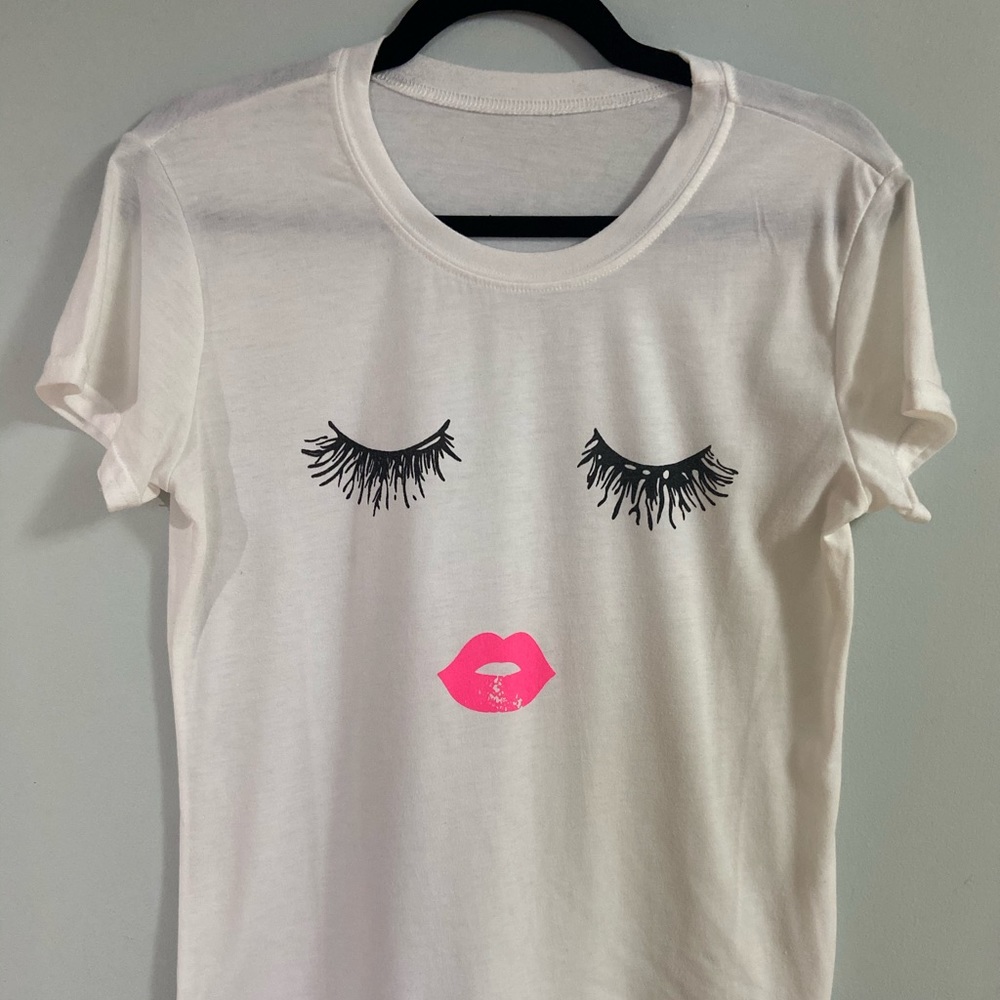 Eyes & Lips Graphic Tee